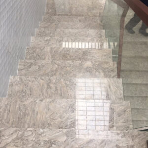 Đá ốp cầu thang AMAN