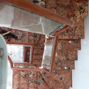 Đá ốp cầu thang ATLANTIC RED