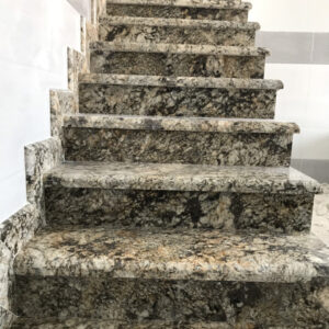 Đá ốp cầu thang GOLDEN GOLD