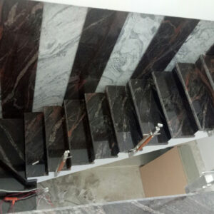 Đá ốp cầu thang TÍM SA MẠC