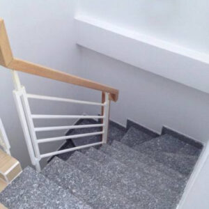 Đá ốp cầu thang TRẮNG MYANMA