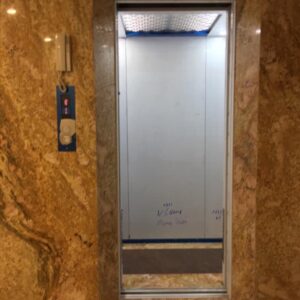 Đá ốp thang máy 13